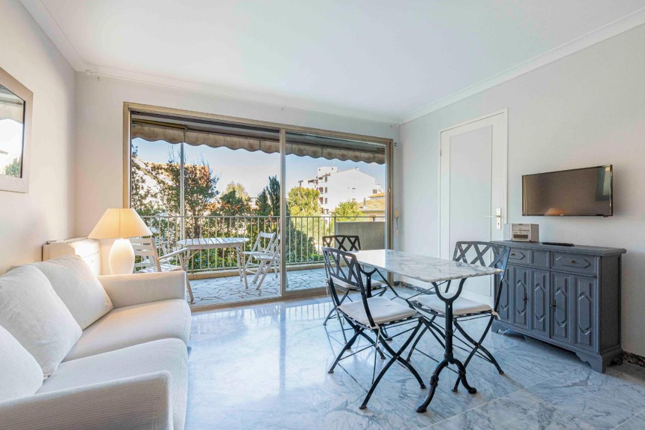 Chez J-P - 100M Beach 2-4Pers Terrace Sea View Pool Garage Antibes Dış mekan fotoğraf